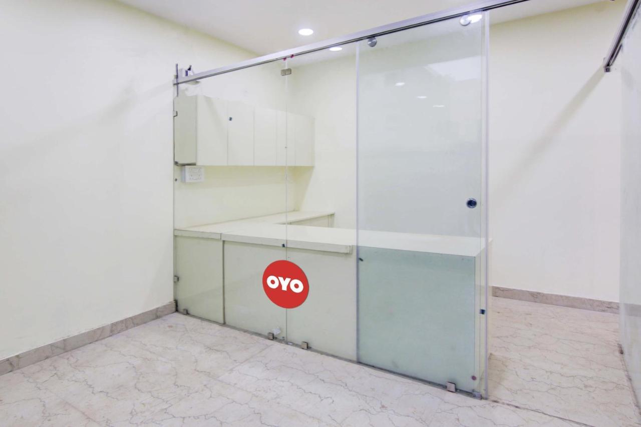 Hotel Oyo White House Noida Zewnętrze zdjęcie