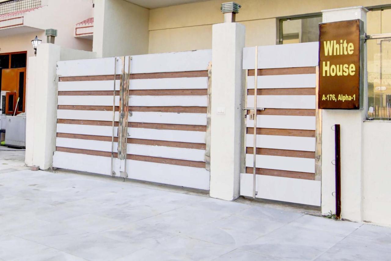 Hotel Oyo White House Noida Zewnętrze zdjęcie